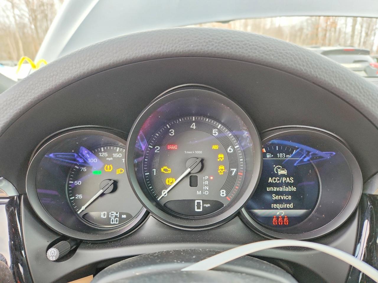 2025 PORSCHE Macan