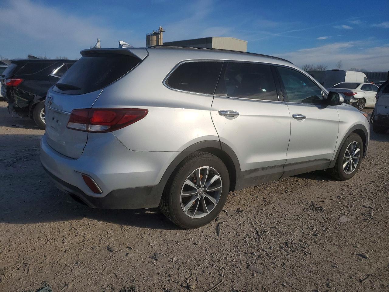 2017 HYUNDAI SANTA FE