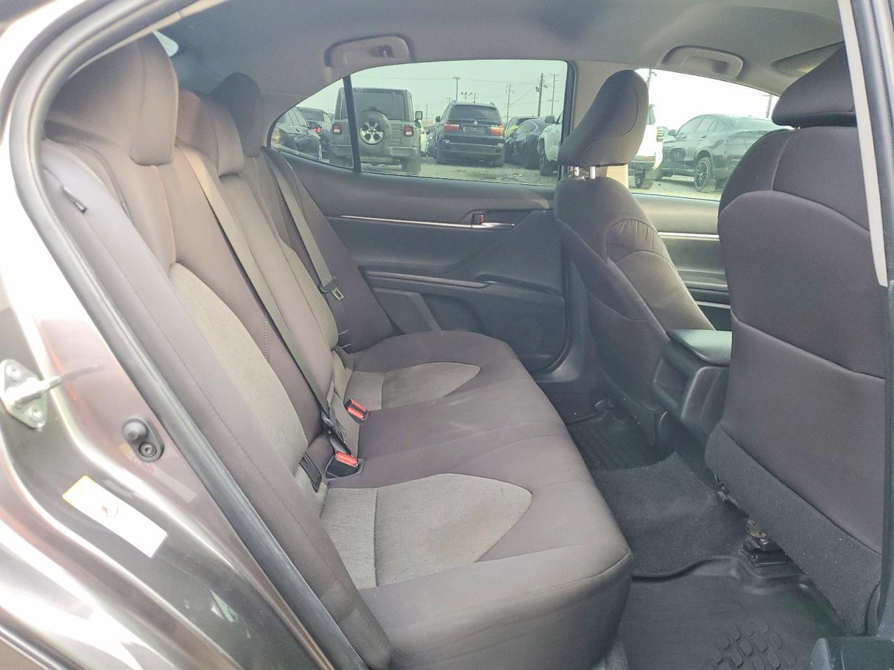 2018 TOYOTA CAMRY