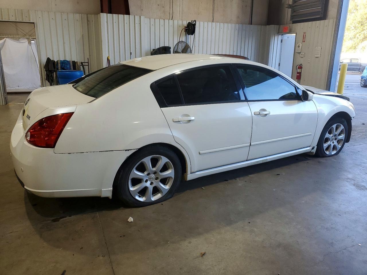 2008 NISSAN Maxima