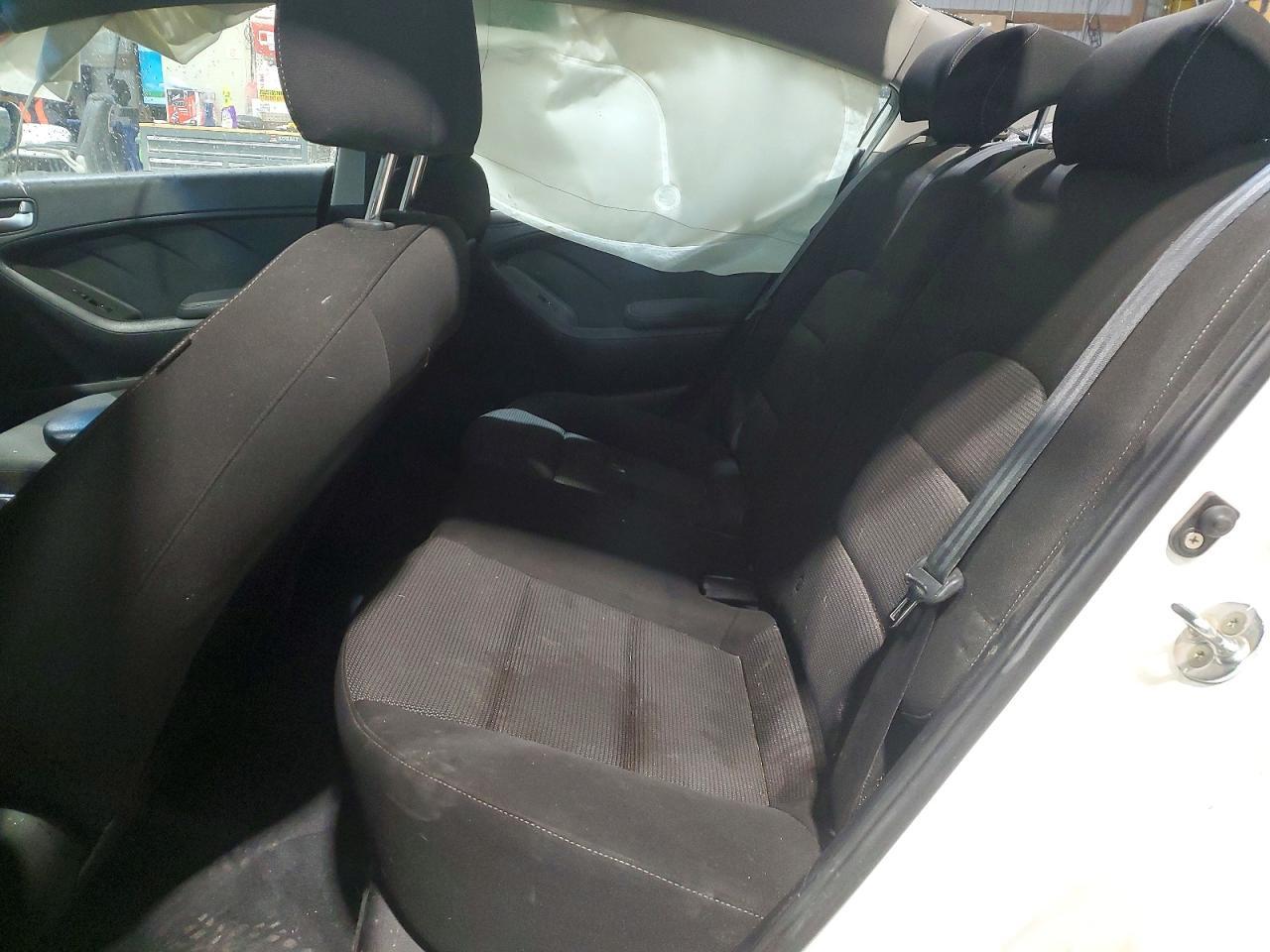 2017 KIA FORTE