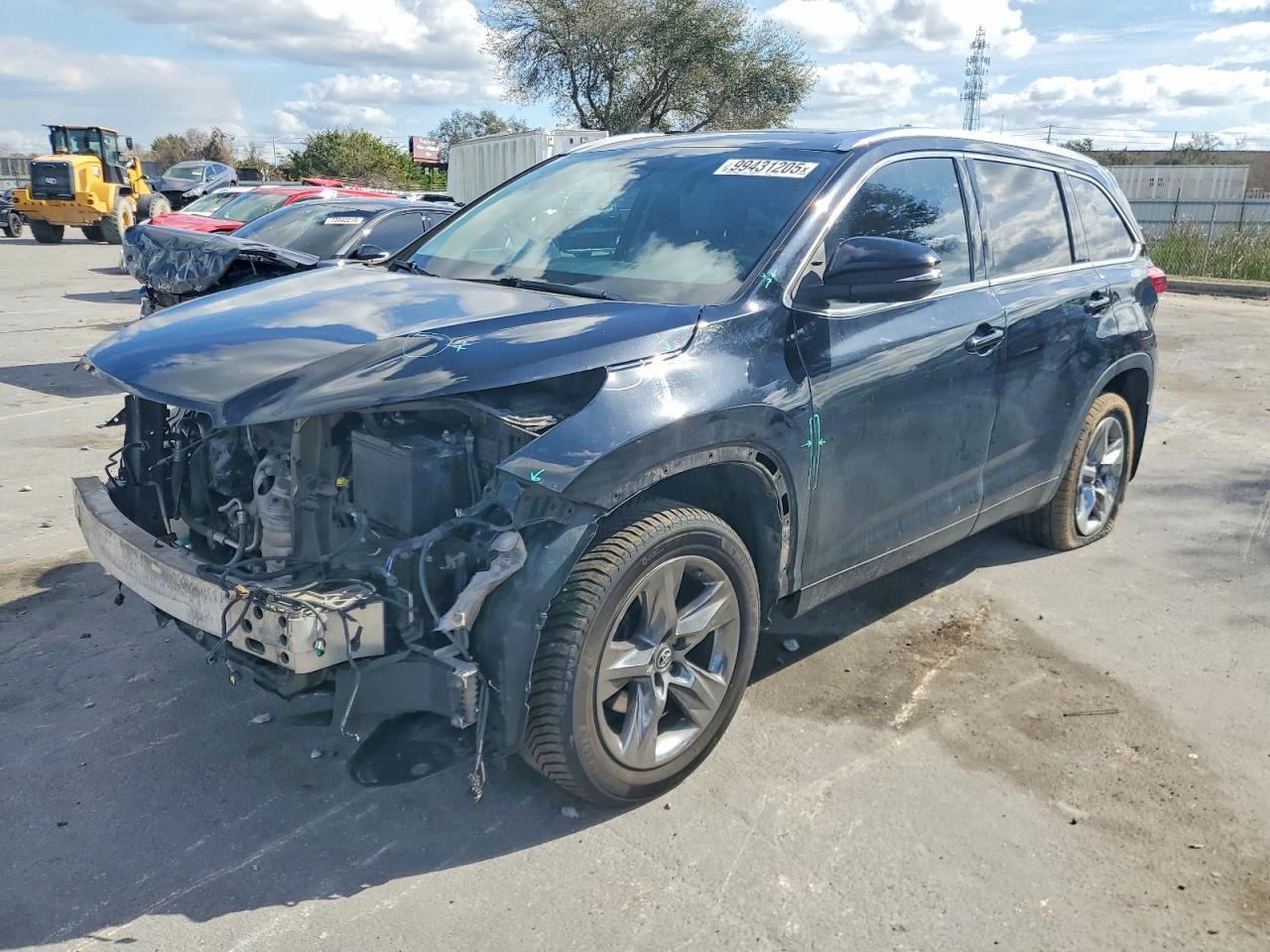 2018 TOYOTA HIGHLANDER