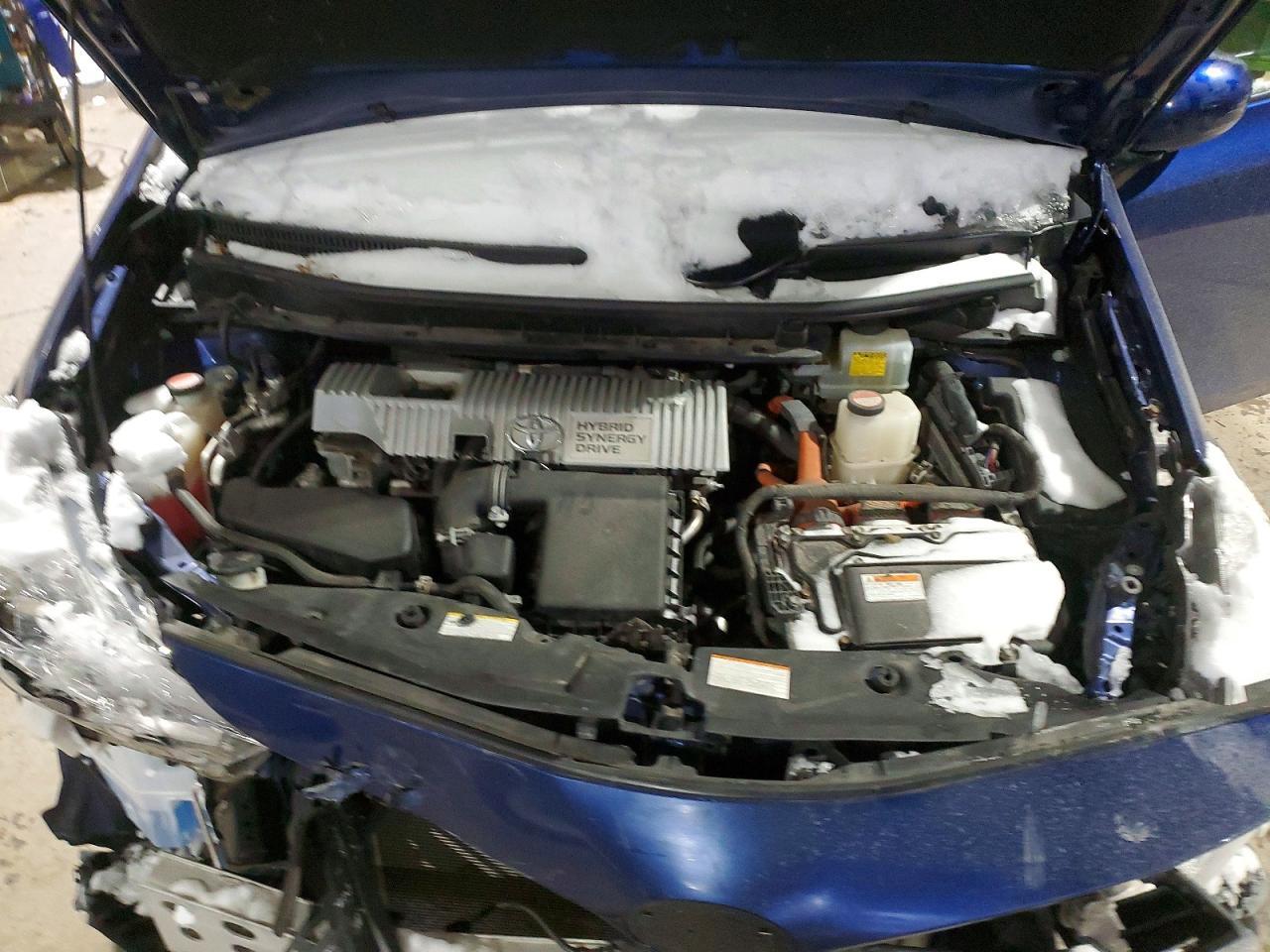 2016 TOYOTA PRIUS V