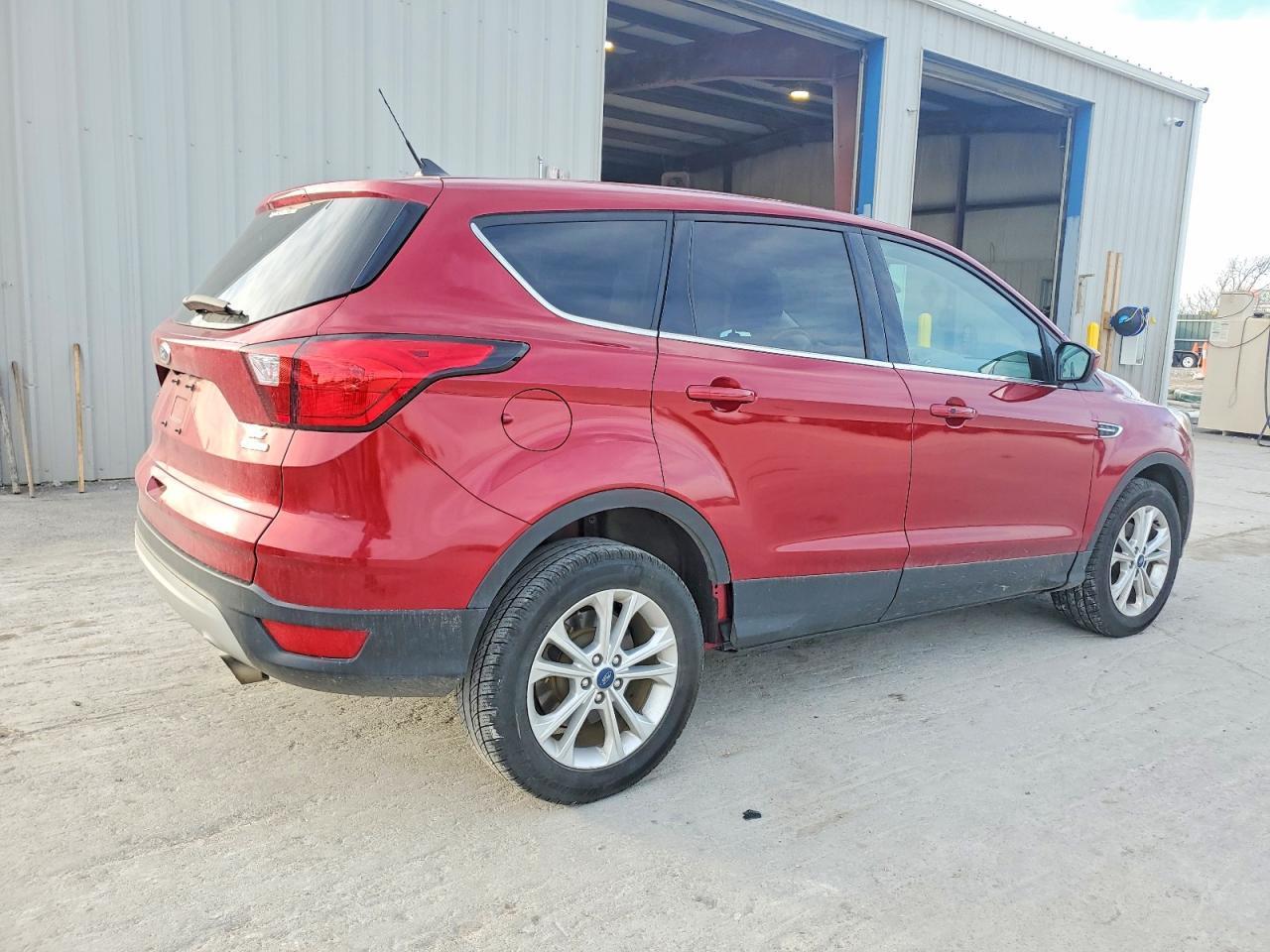 2019 FORD ESCAPE