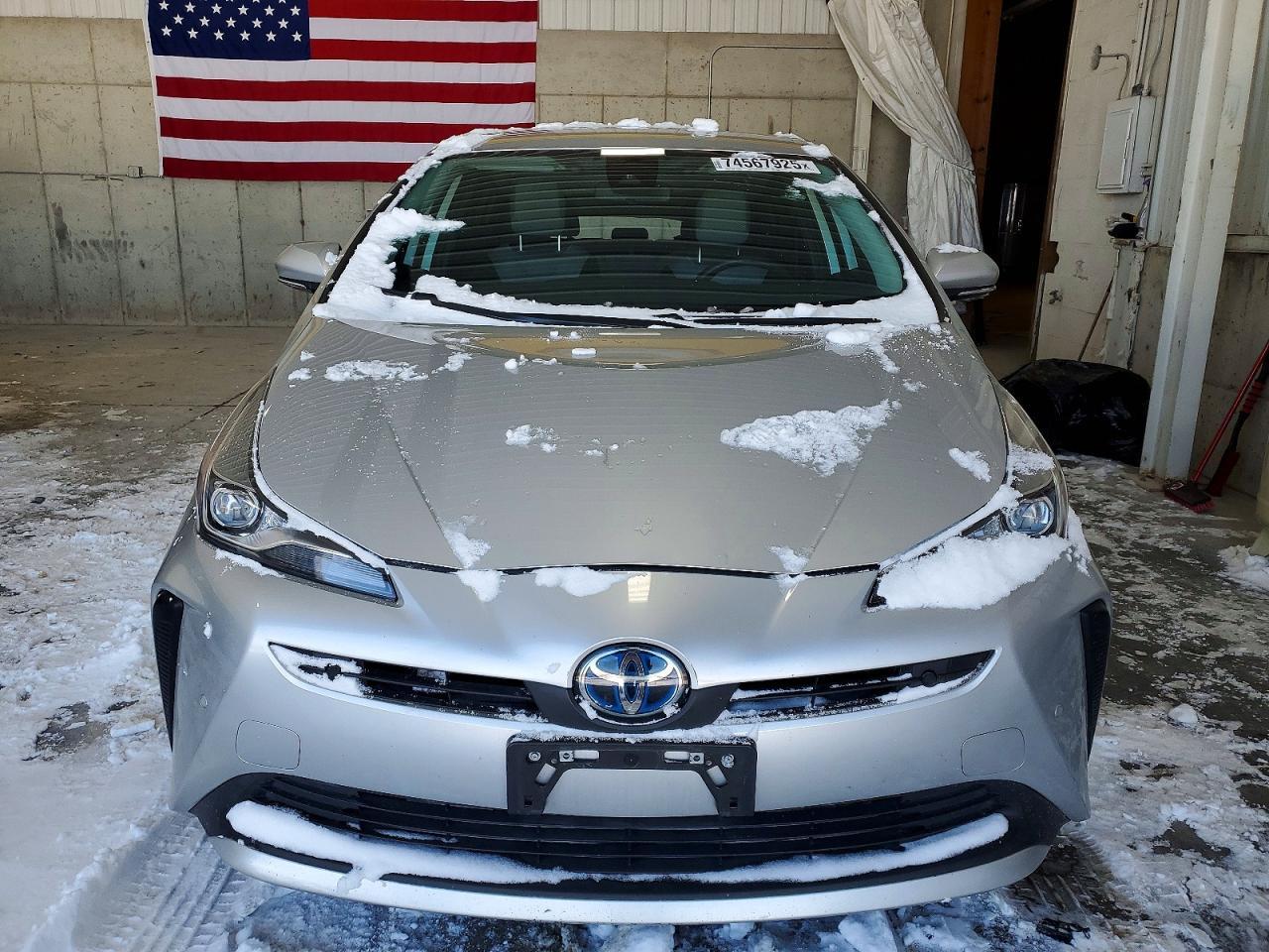 2022 TOYOTA PRIUS