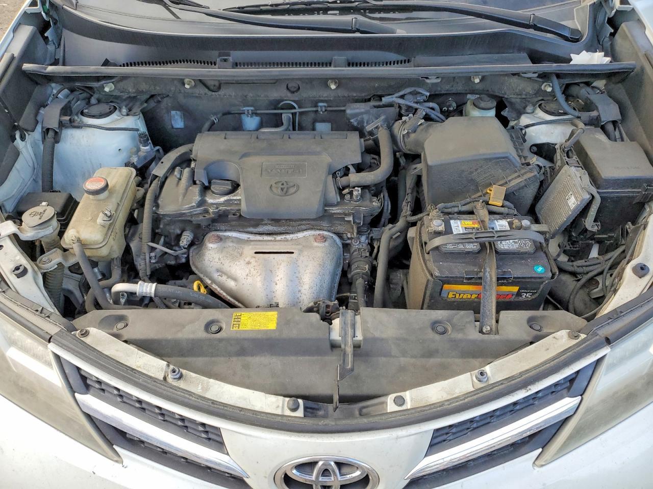 2015 TOYOTA RAV4