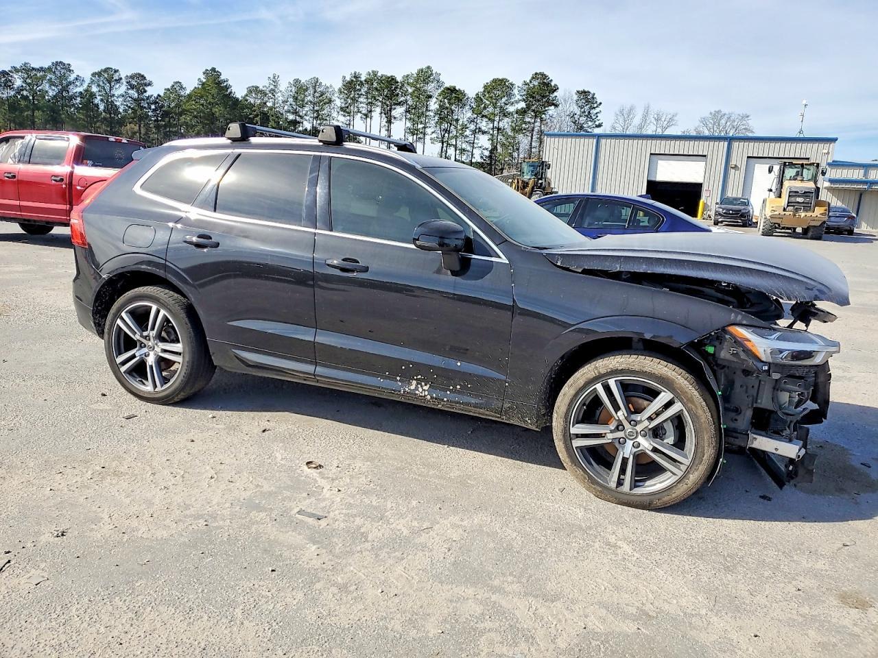2020 VOLVO XC60