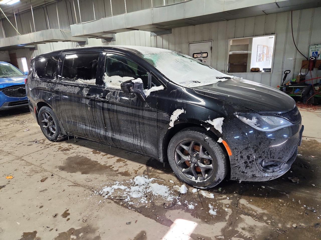 2020 CHRYSLER Pacifica
