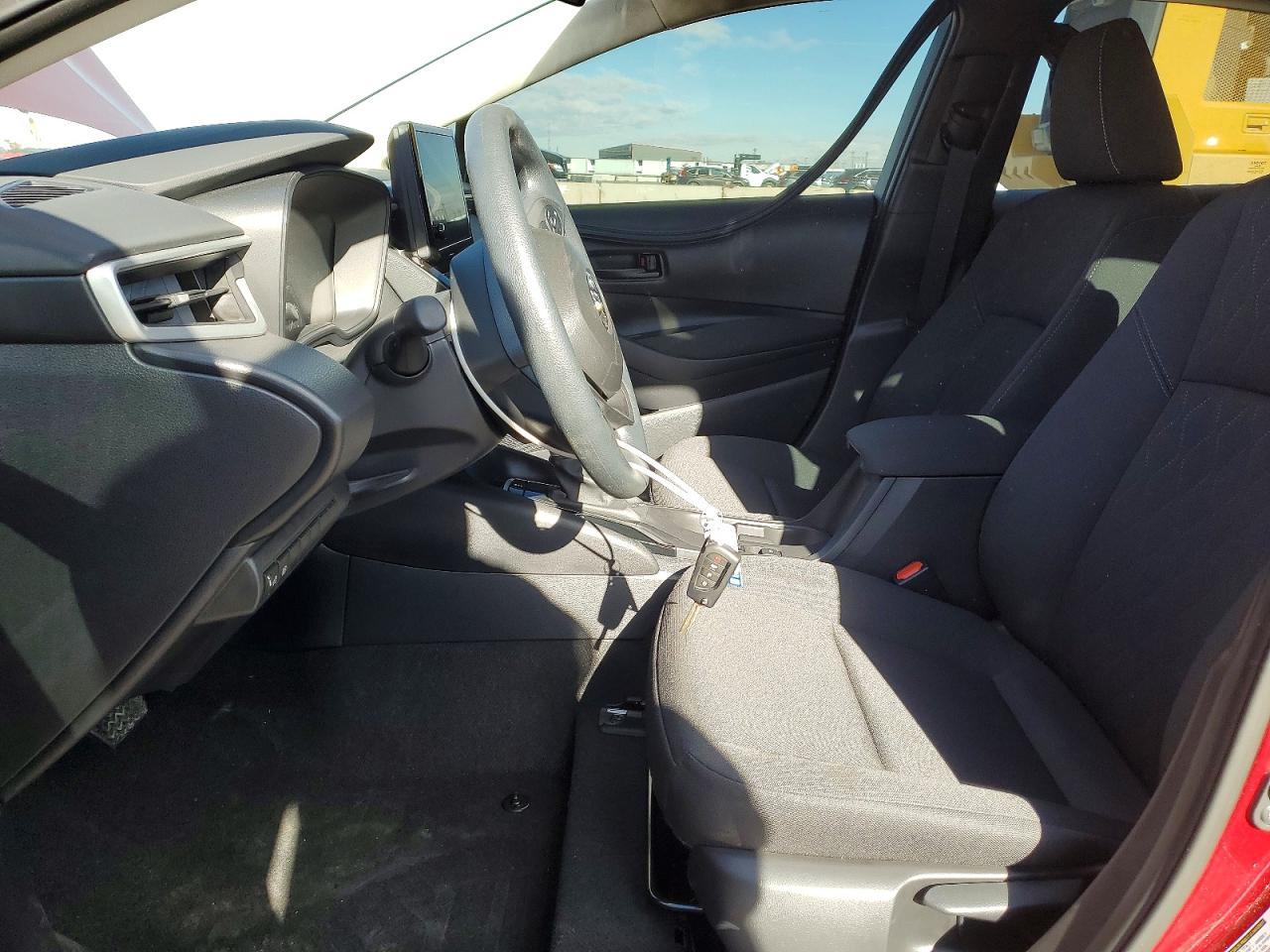 2025 TOYOTA COROLLA
