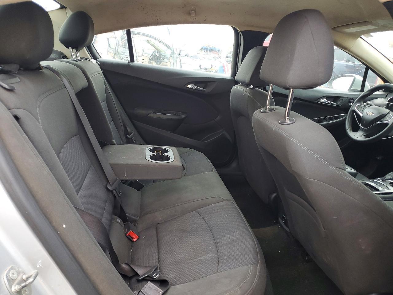 2017 CHEVROLET CRUZE