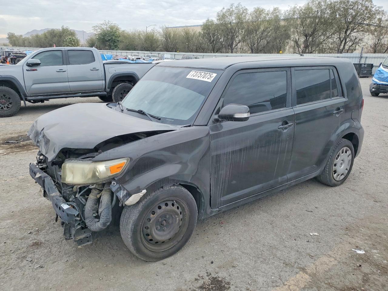 2013 TOYOTA SCION