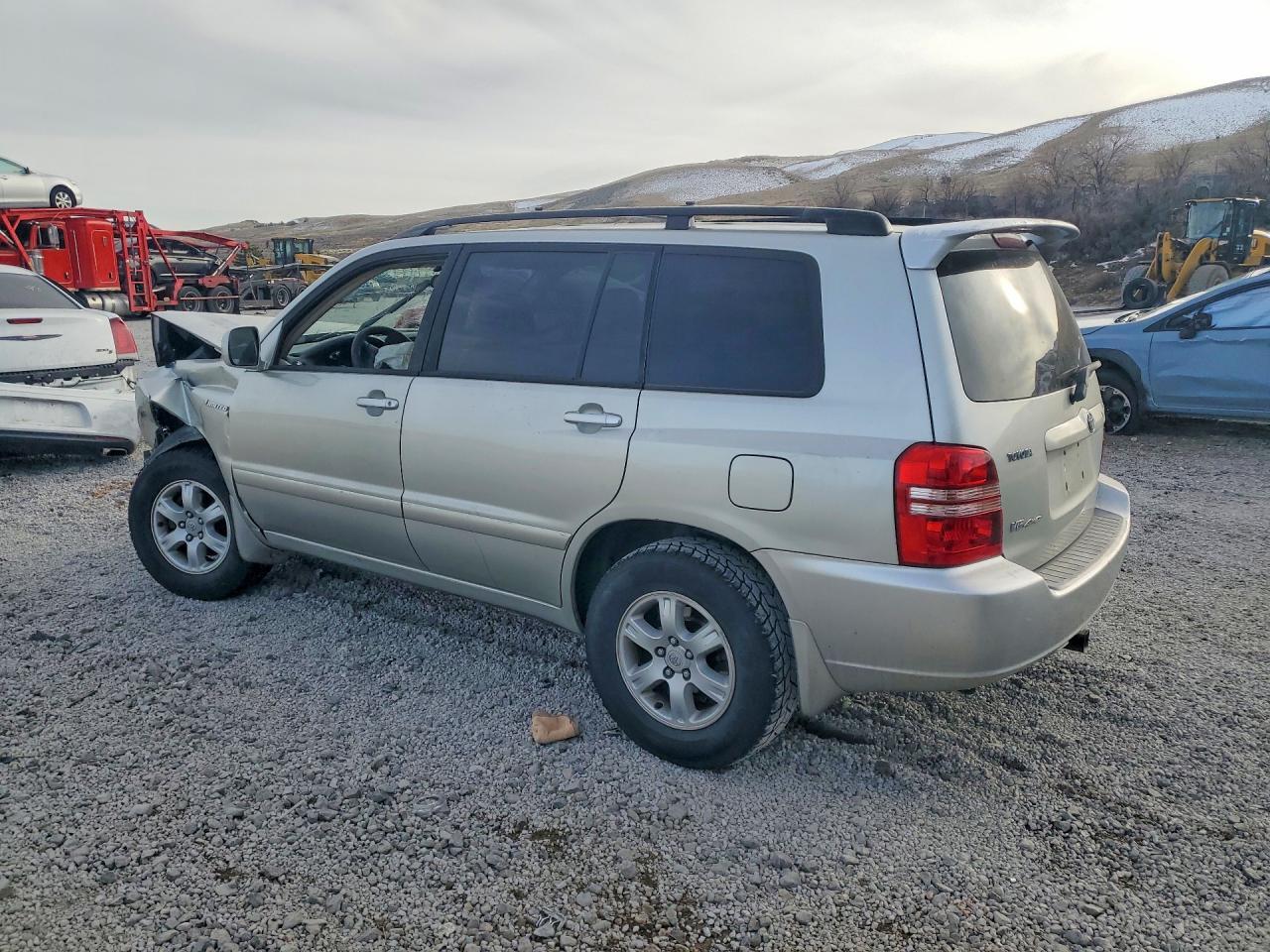 2003 TOYOTA HIGHLANDER