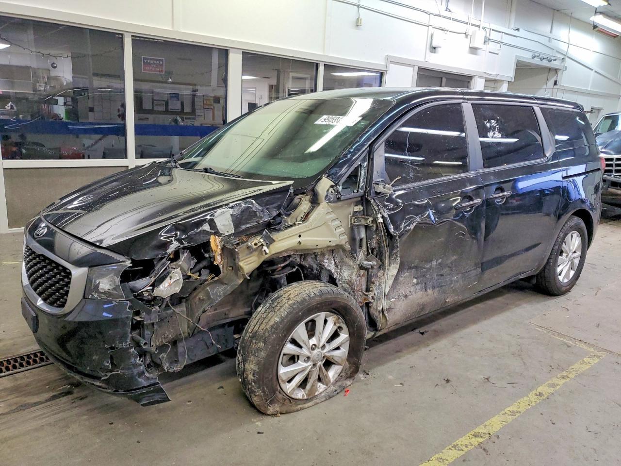 2015 KIA SEDONA
