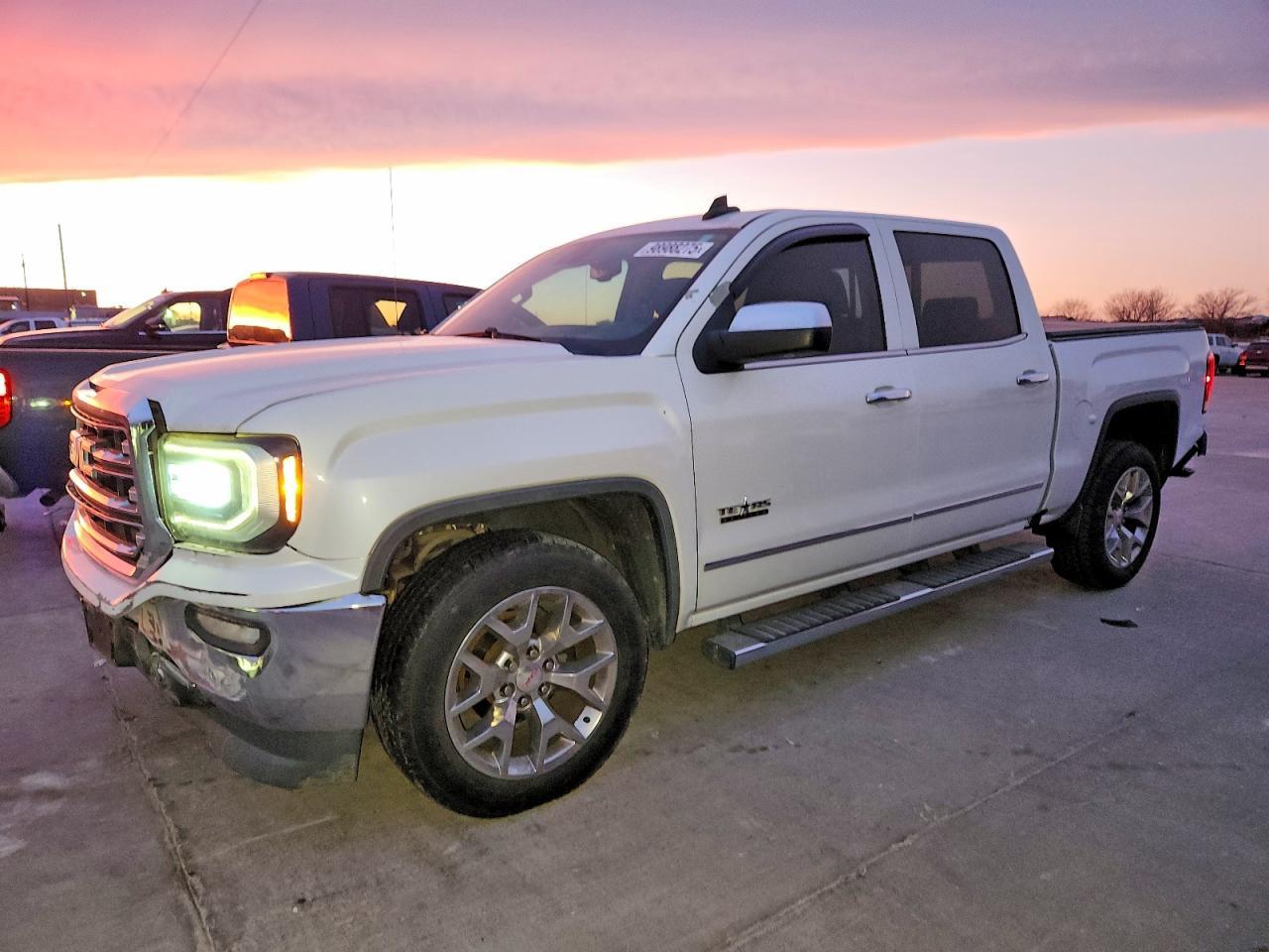 2016 GMC Sierra