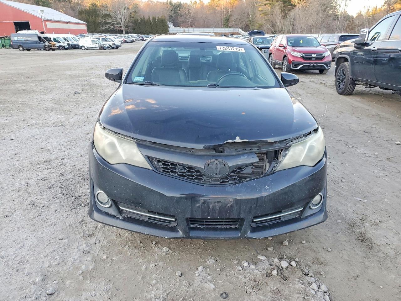 2014 TOYOTA CAMRY