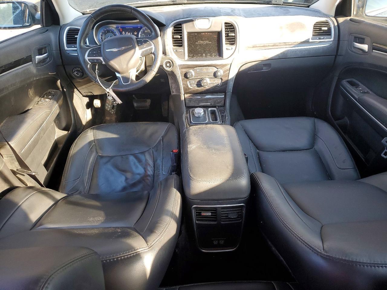 2015 CHRYSLER 300