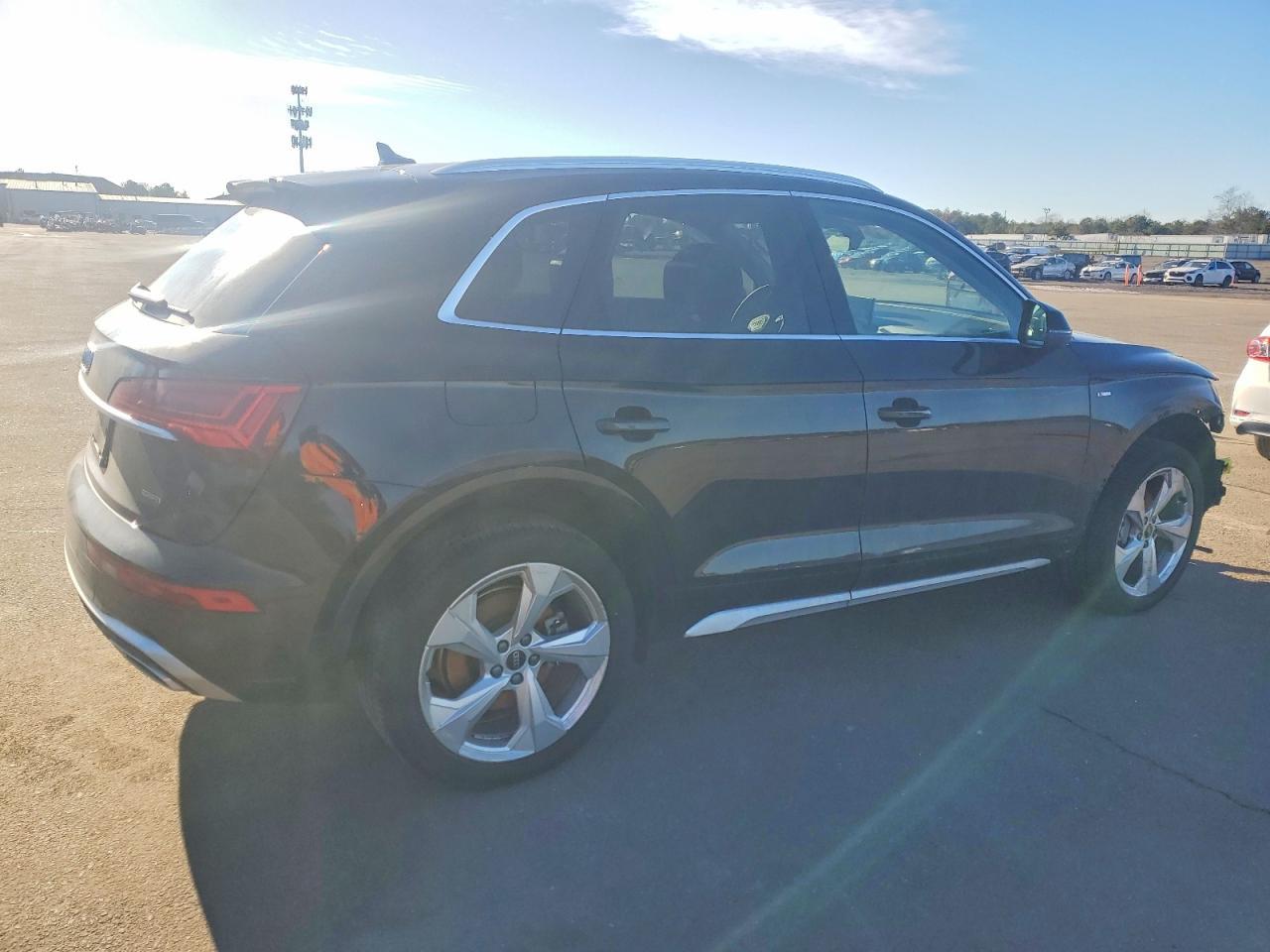 2024 AUDI Q5