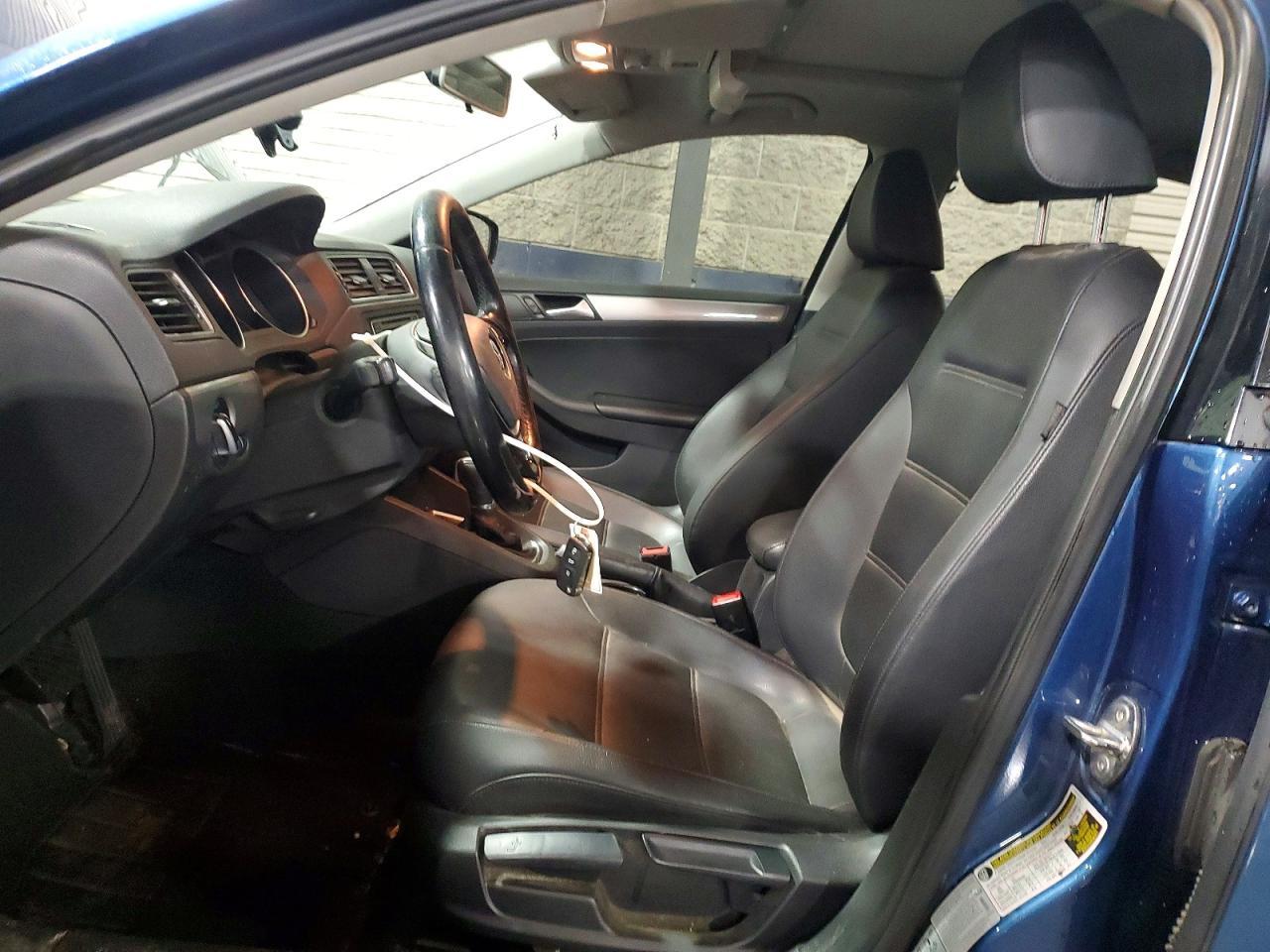 2018 VOLKSWAGEN JETTA