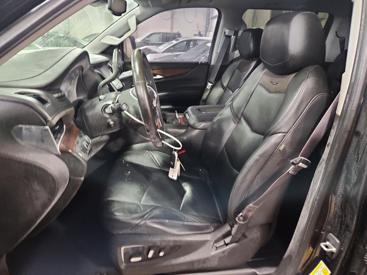 2015 CADILLAC Escalade ESV