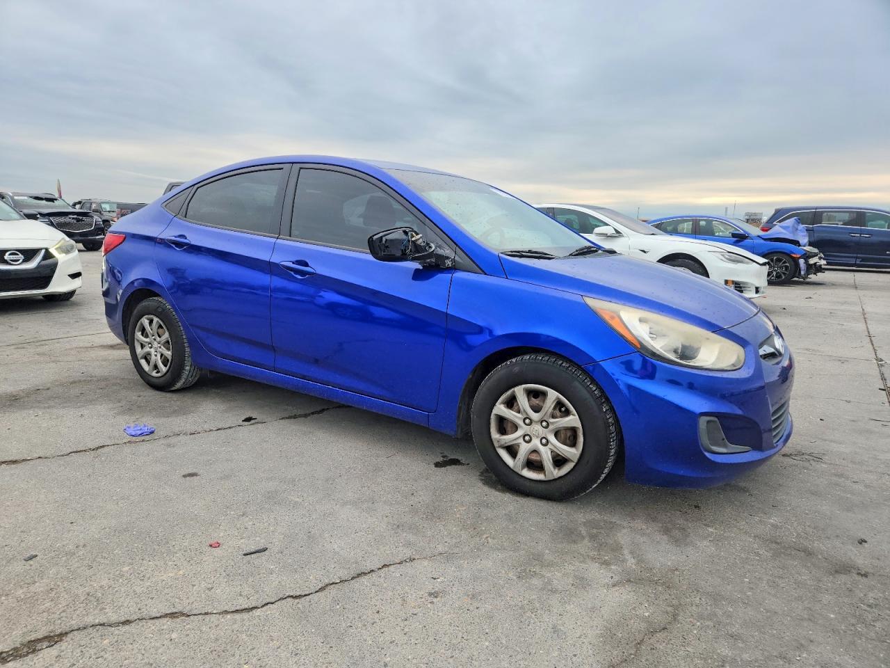 2014 HYUNDAI ACCENT