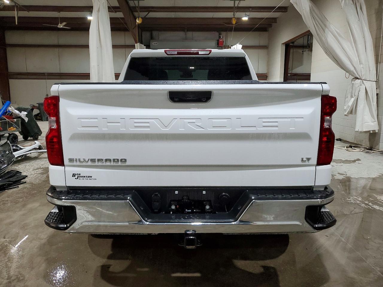 2024 CHEVROLET Silverado