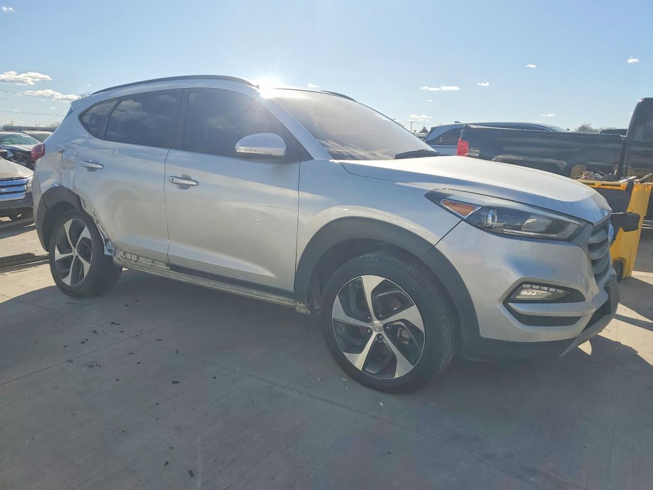 2018 HYUNDAI TUCSON