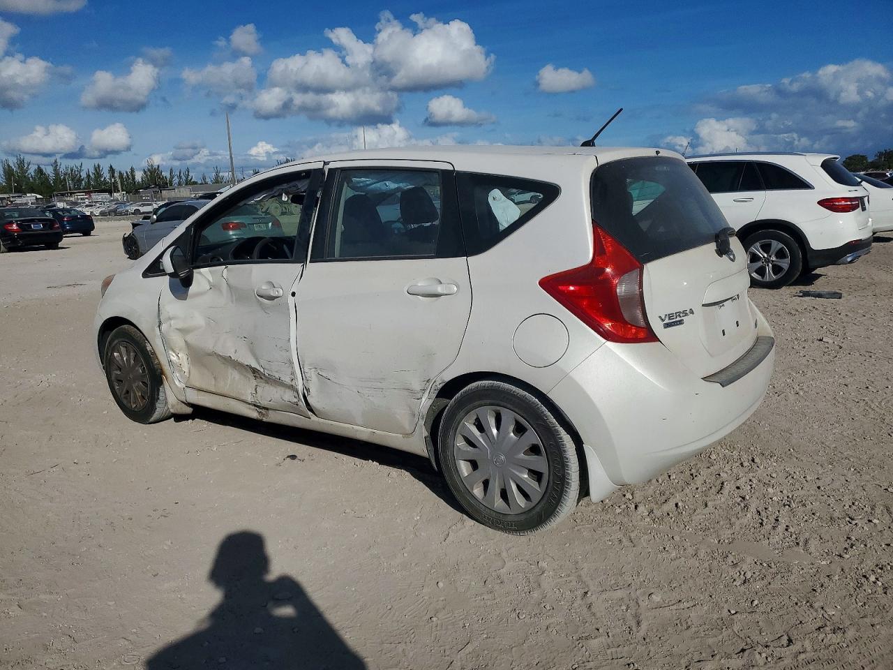 2014 NISSAN Versa Note