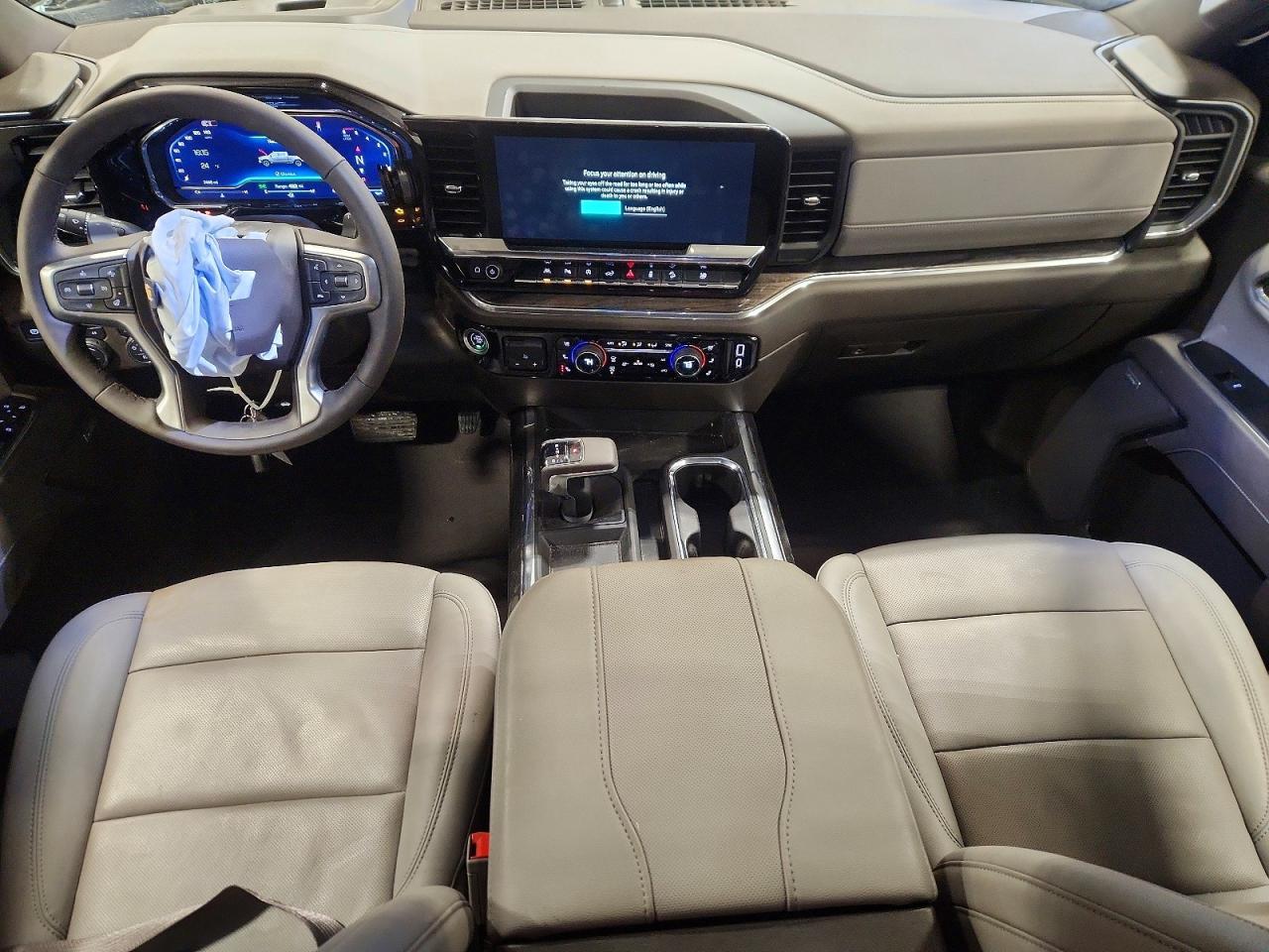 2025 CHEVROLET Silverado