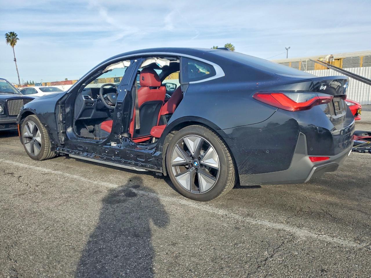 2025 BMW i4