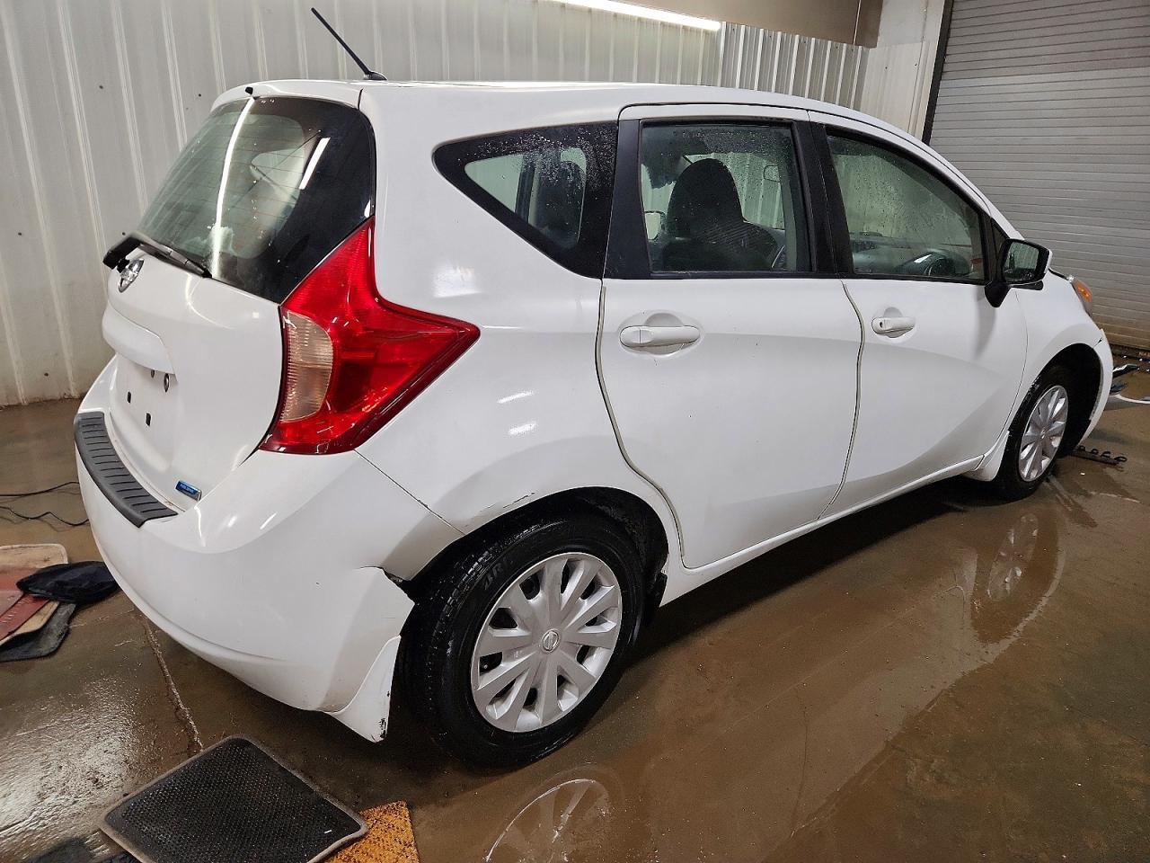 2015 NISSAN Versa Note