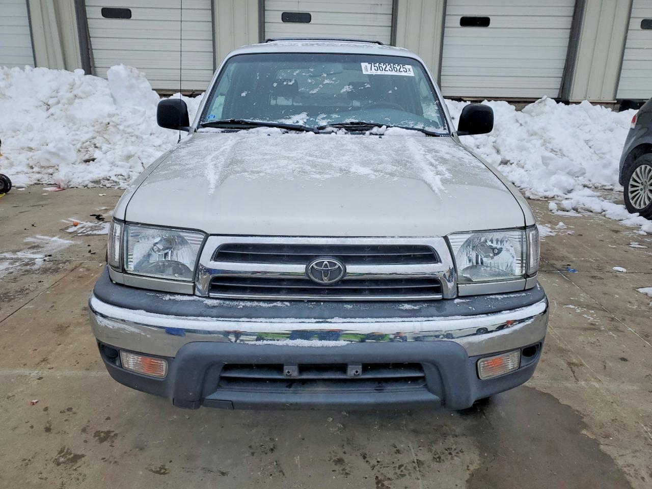 2000 TOYOTA 4Runner