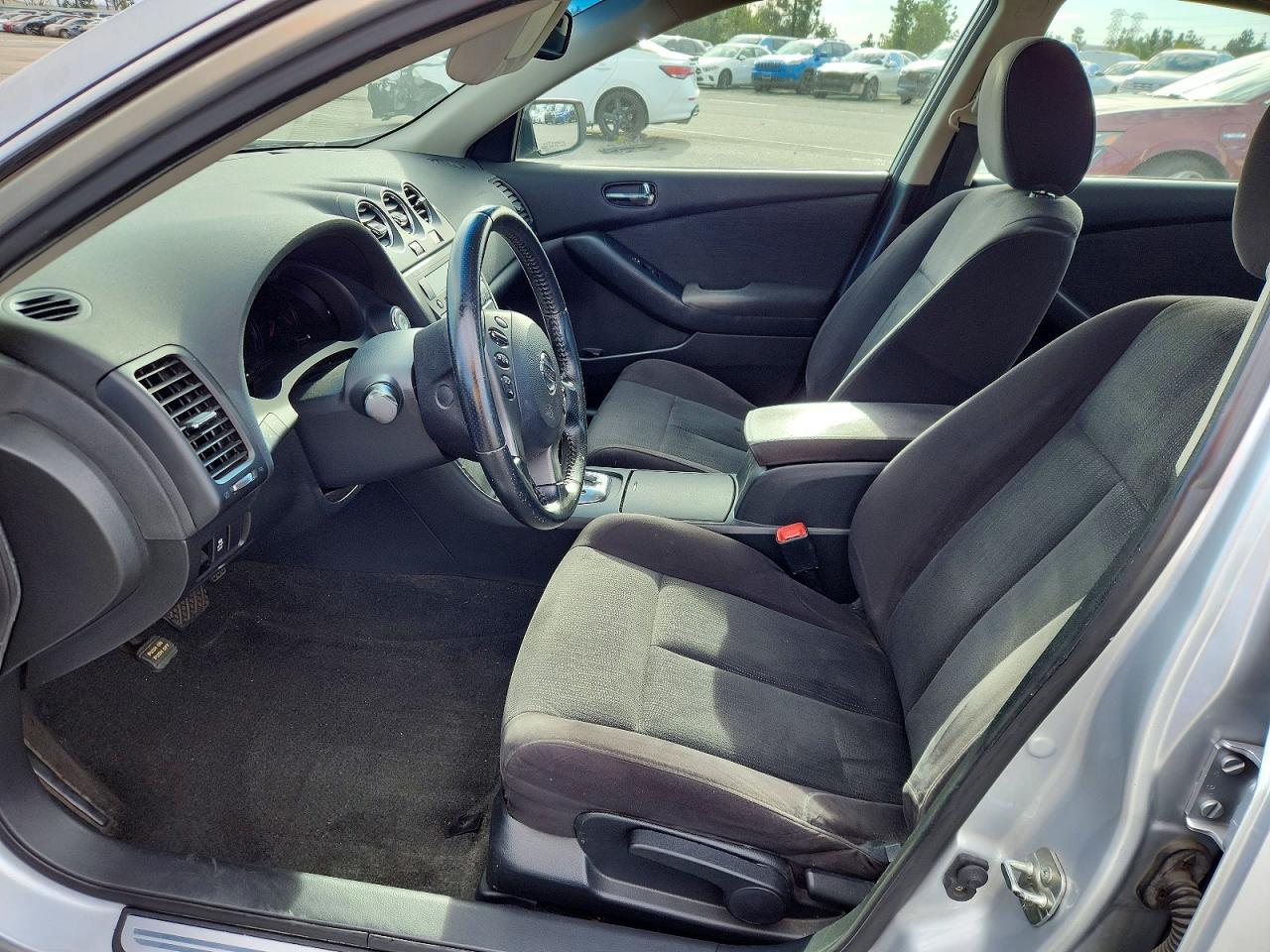 2012 NISSAN ALTIMA
