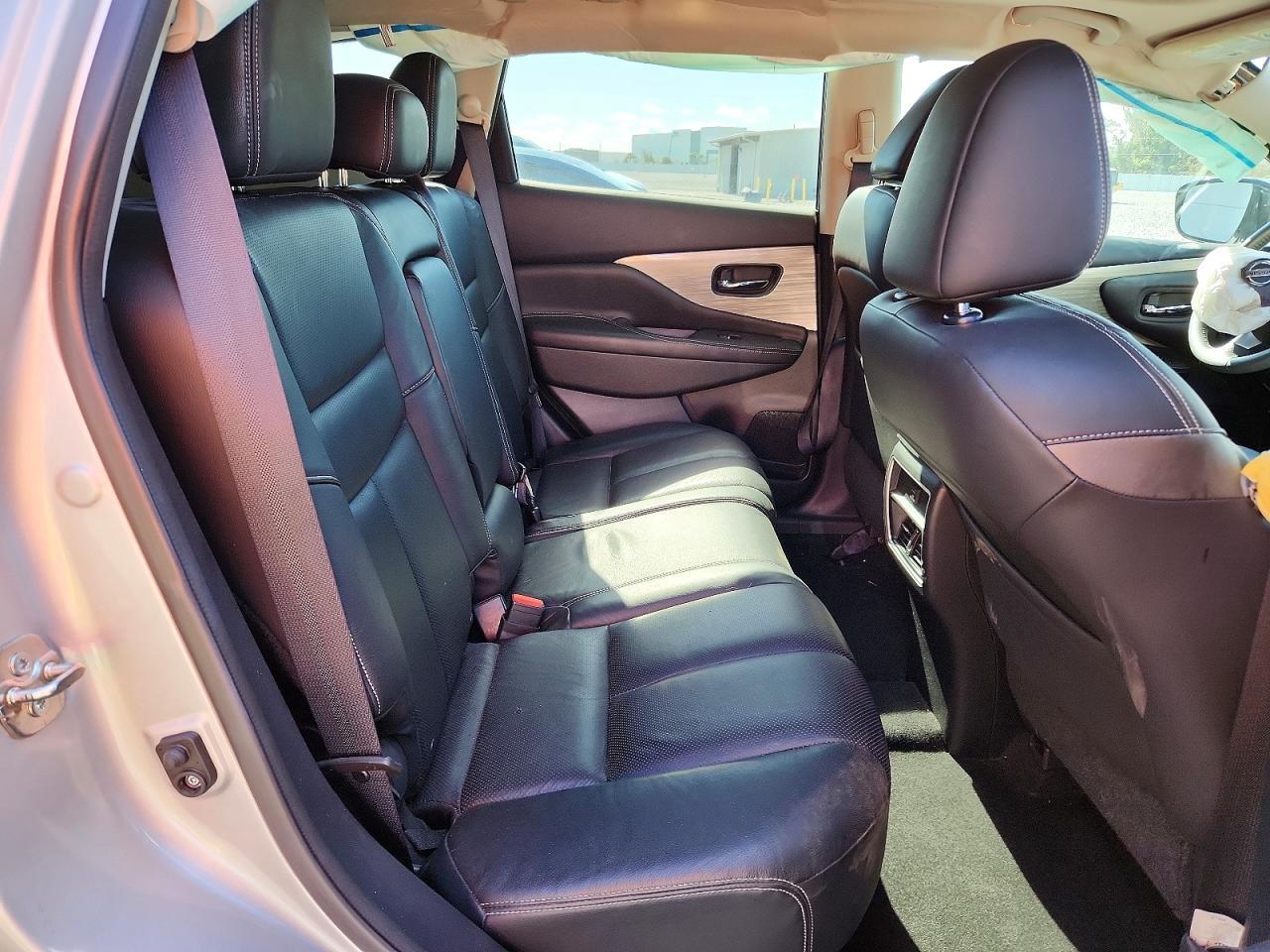 2015 NISSAN MURANO