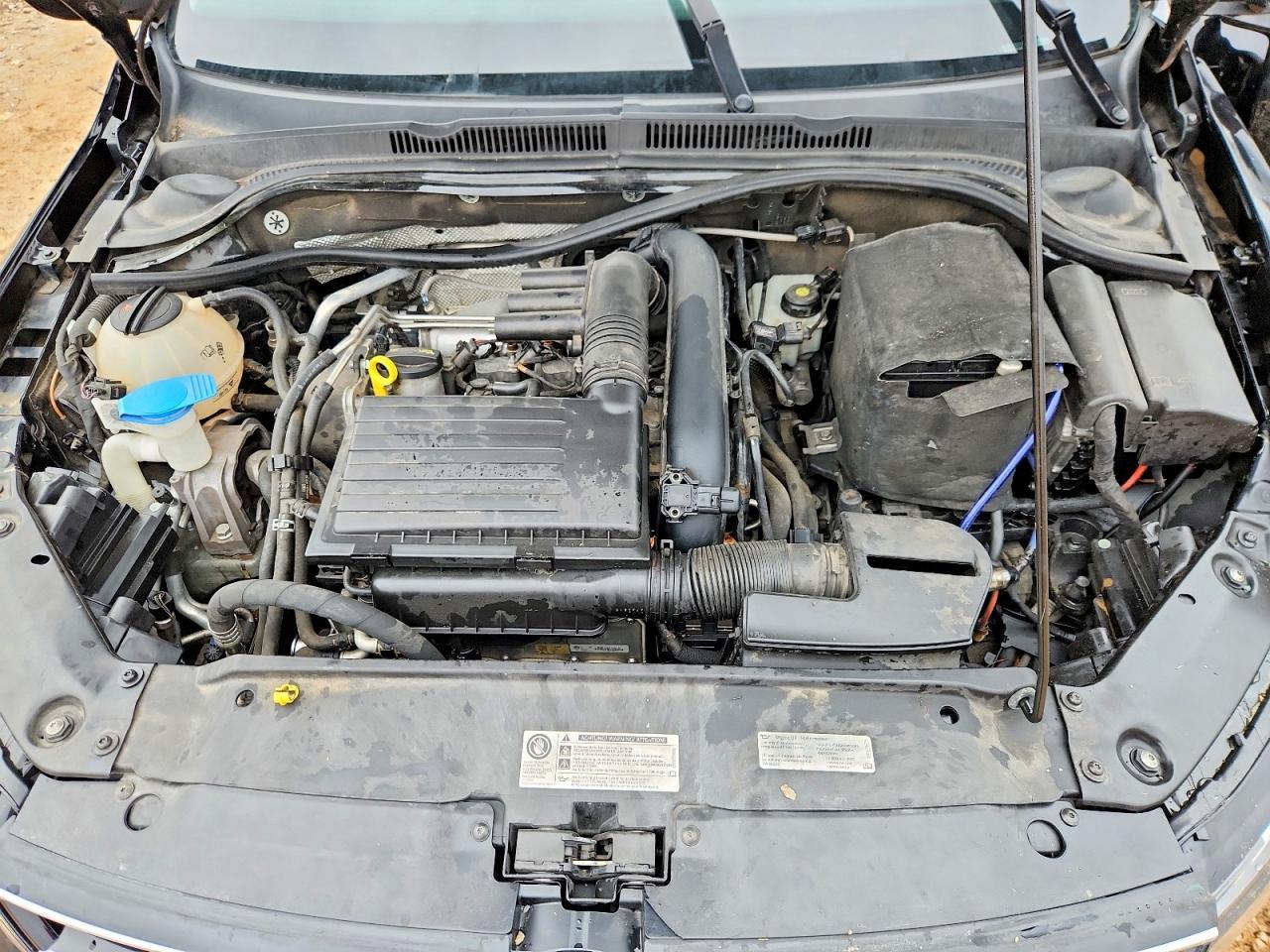 2016 VOLKSWAGEN JETTA