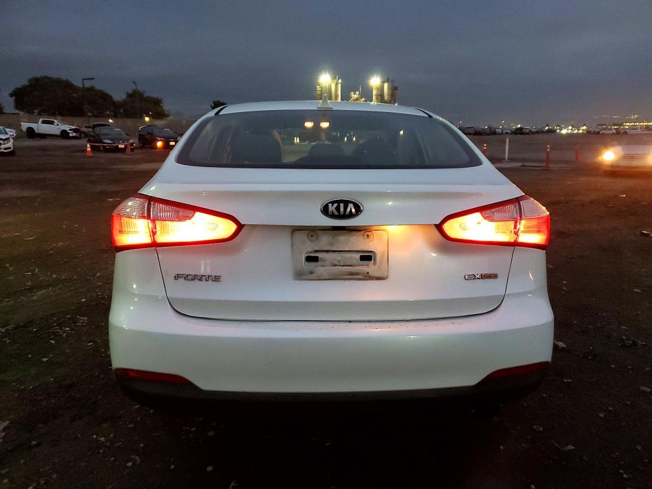 2014 KIA FORTE