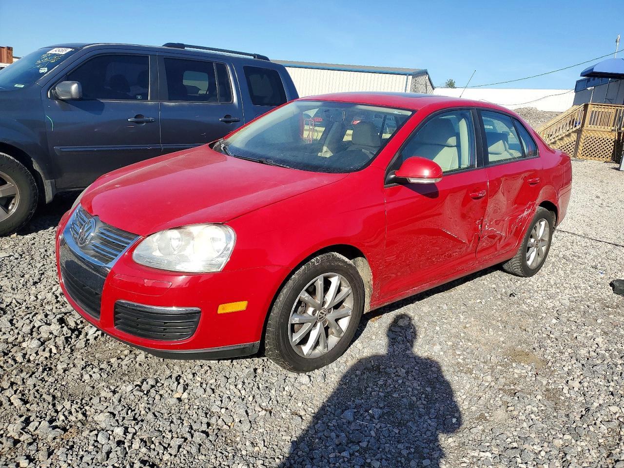 2010 VOLKSWAGEN JETTA
