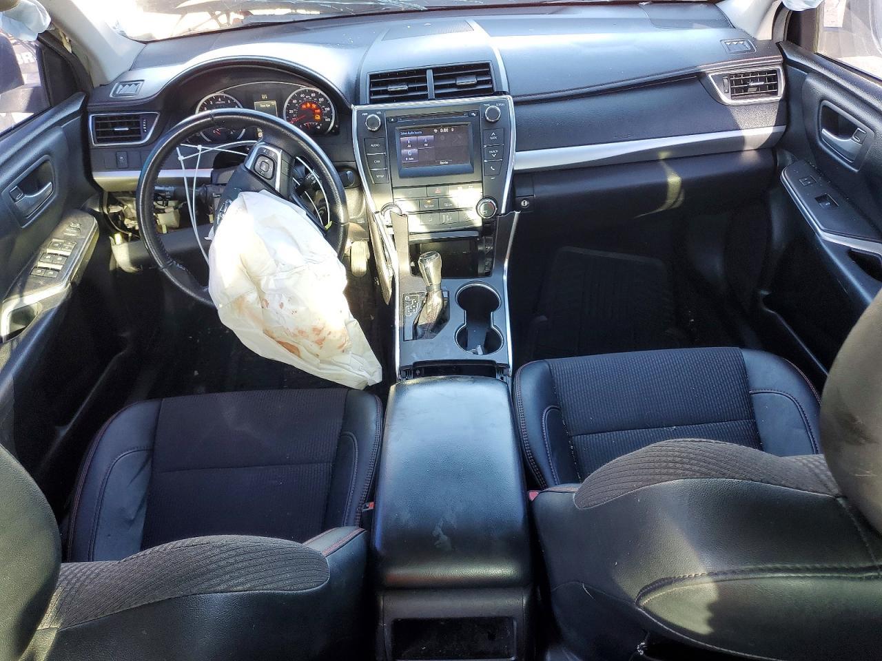 2017 TOYOTA CAMRY