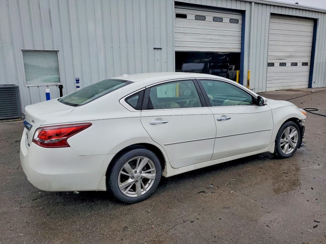 2013 NISSAN ALTIMA