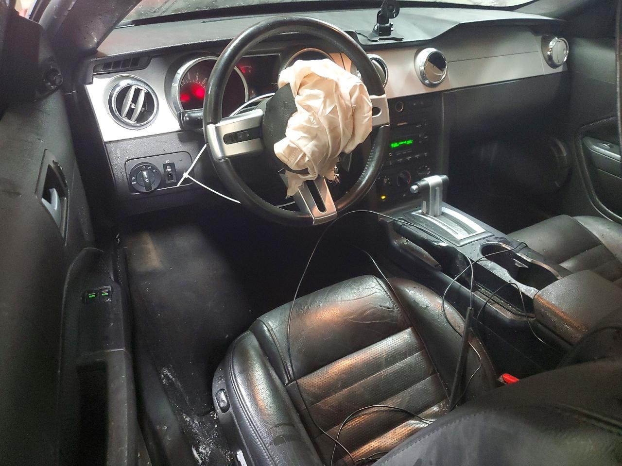 2006 FORD MUSTANG