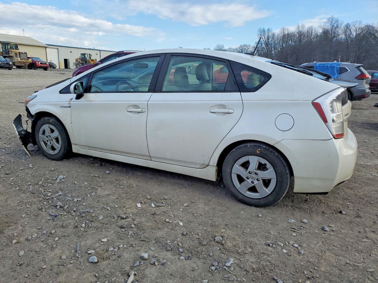 2011 TOYOTA PRIUS
