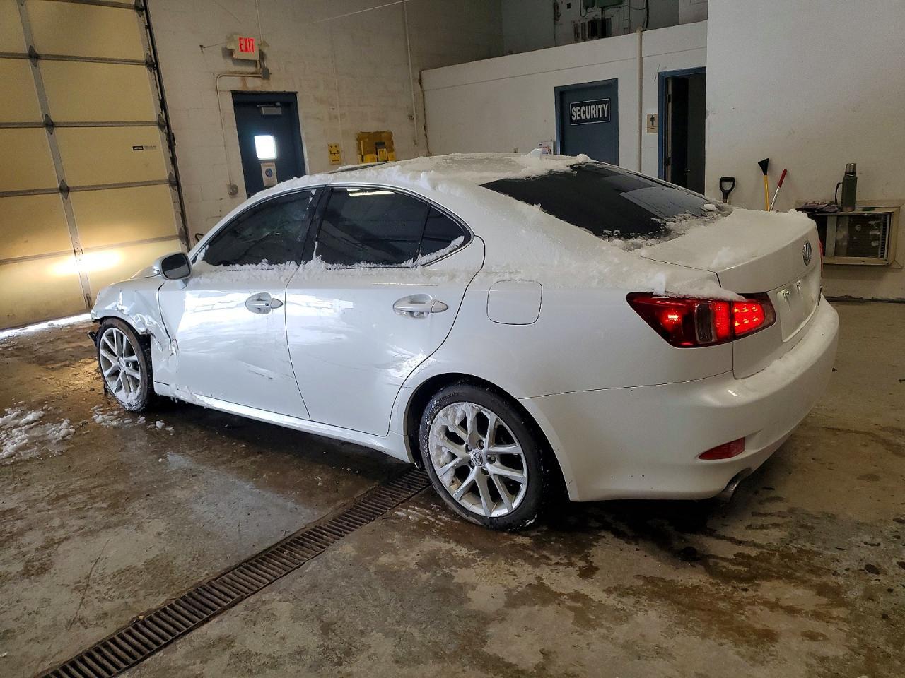 2013 LEXUS IS 250