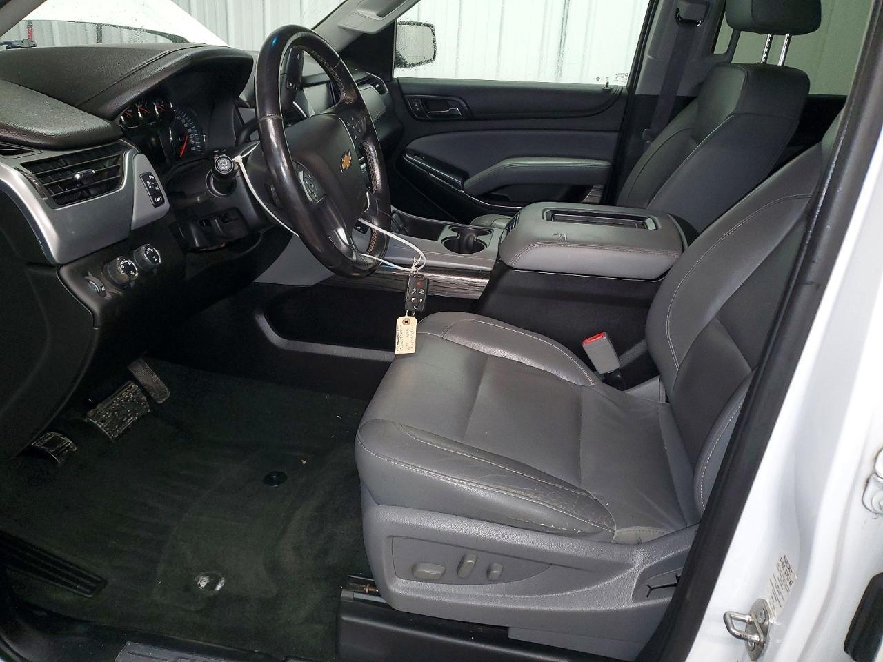 2017 CHEVROLET Suburban