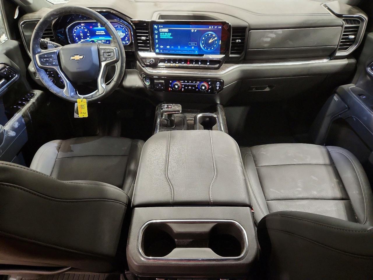 2024 CHEVROLET Silverado