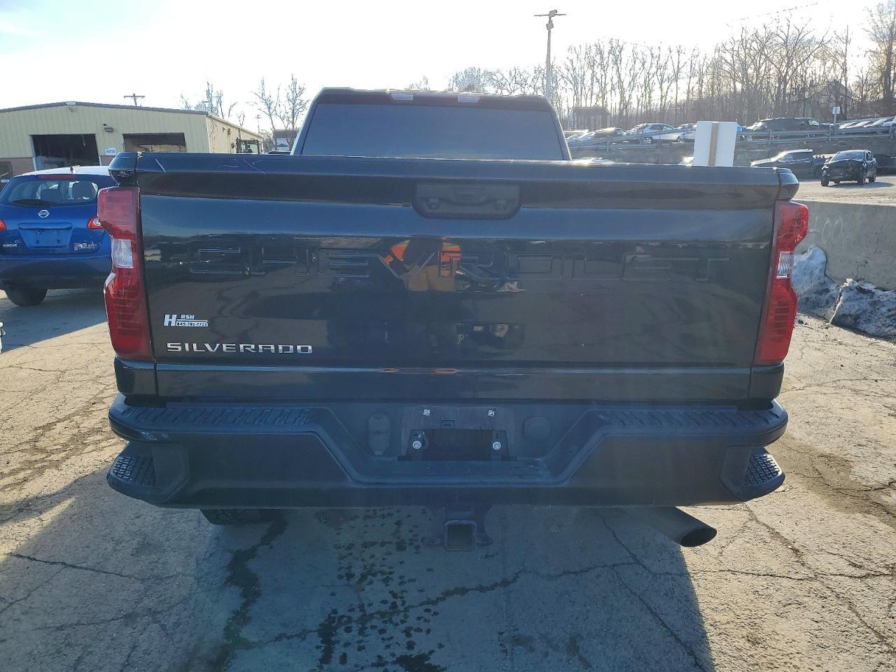 2023 CHEVROLET Silverado