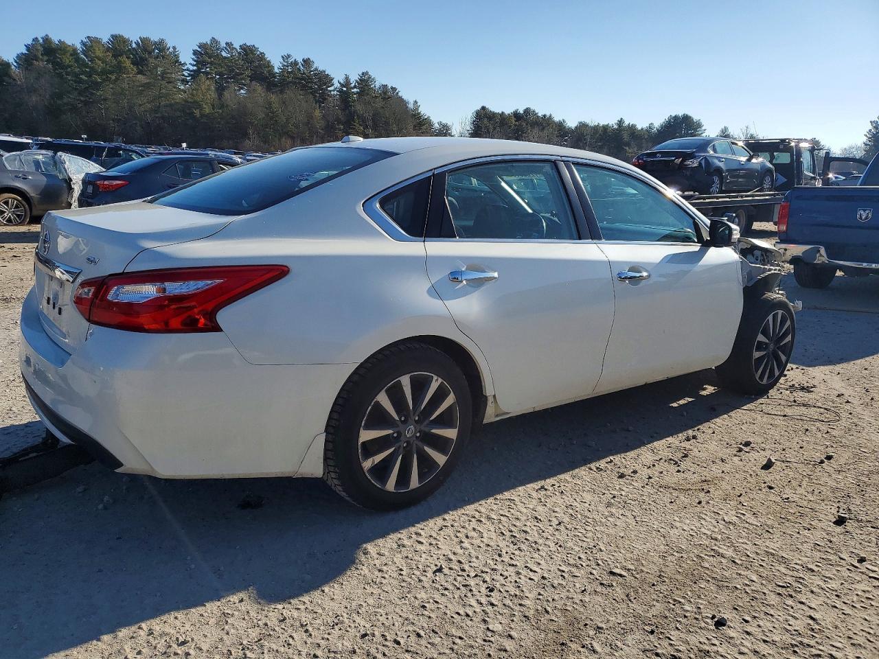 2016 NISSAN ALTIMA
