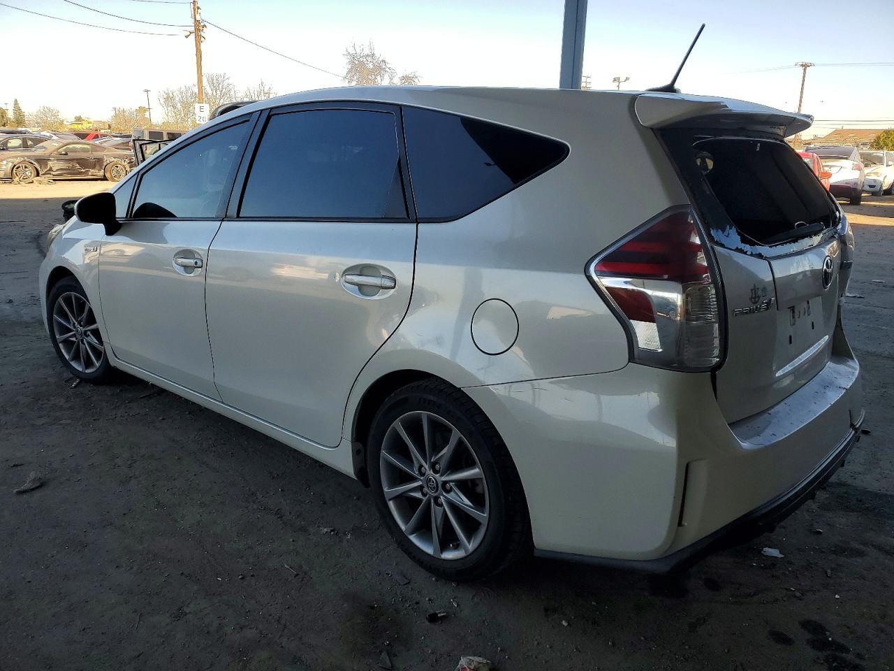 2015 TOYOTA PRIUS V