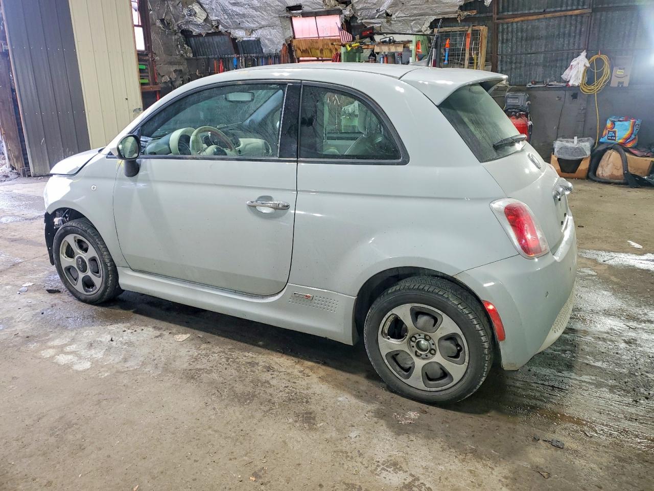 2017 FIAT 500