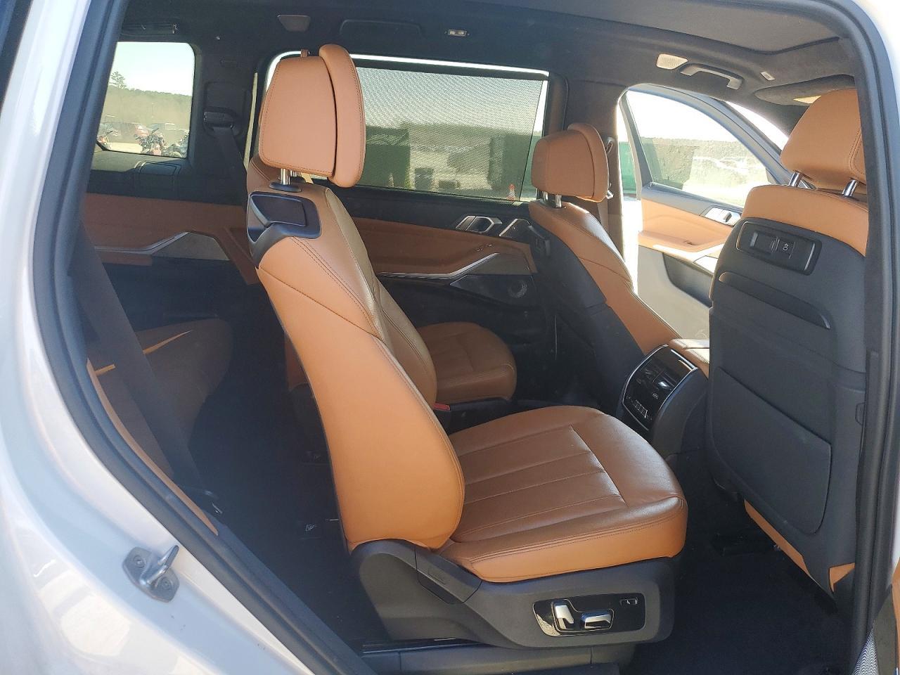 2019 BMW X7