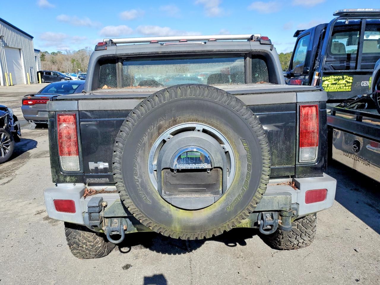 2005 HUMMER H2