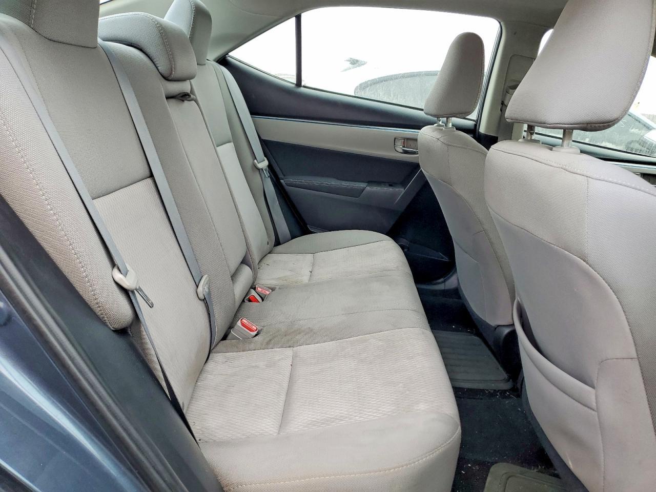2015 TOYOTA COROLLA
